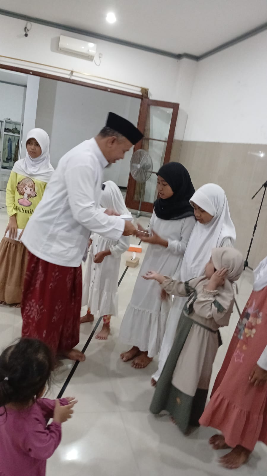 PHBI, Santunan anak yatim dan dhu'afa